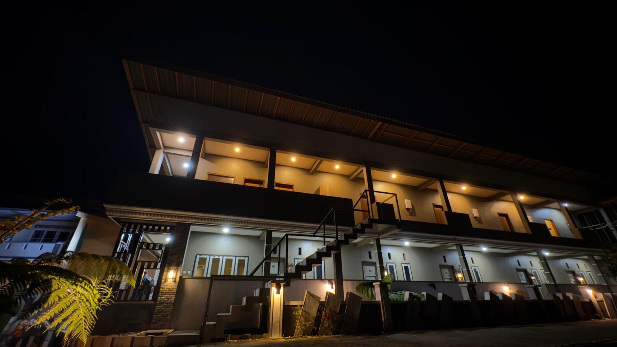 Sky View Bromo Guest House Ngadisari Bagian luar foto