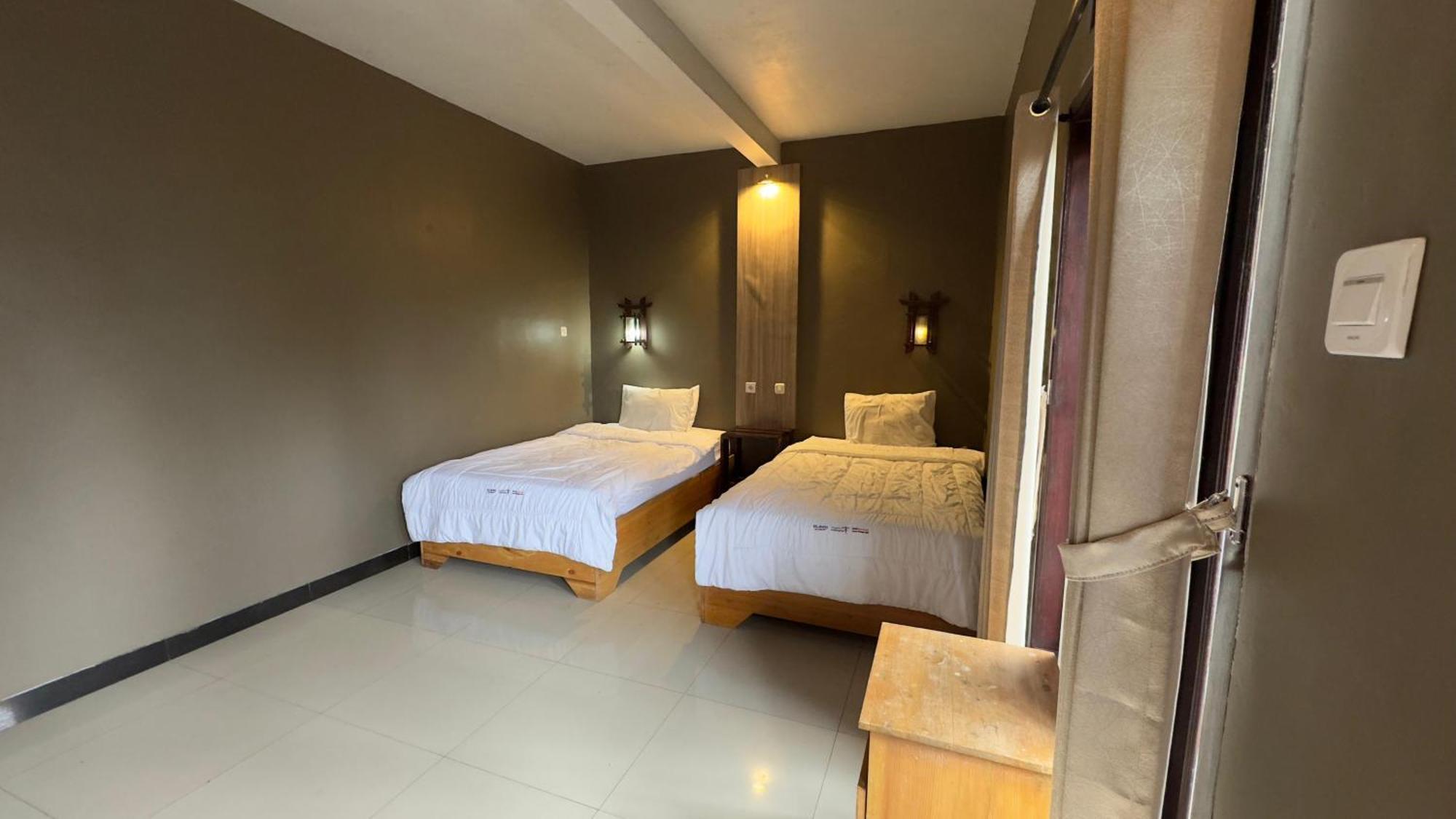 Sky View Bromo Guest House Ngadisari Bagian luar foto